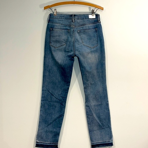 DEAR JOHN Straight Jeans Raw Hem Distressed Palm Spring Light Wash Denim EUC - Picture 6 of 9